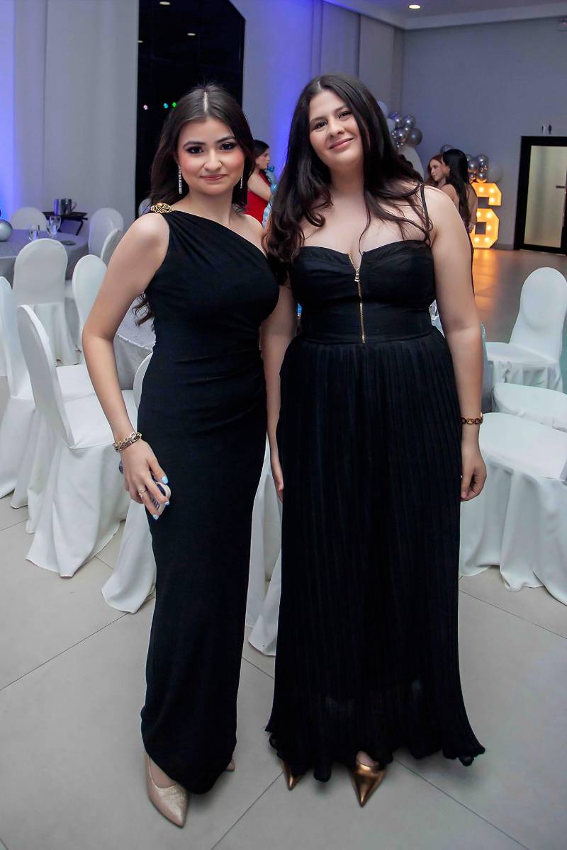 Isabella Diecke y Casey Handal.