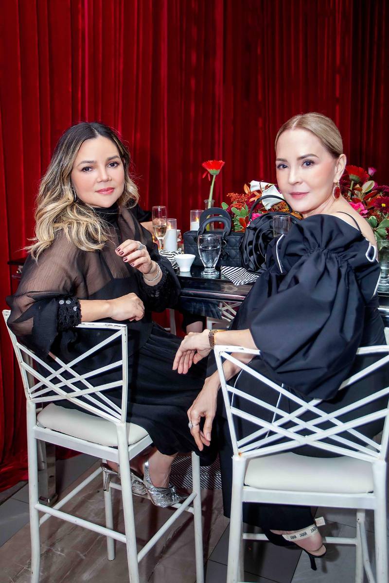 Christiane Menjivar y Betsy Rodríguez