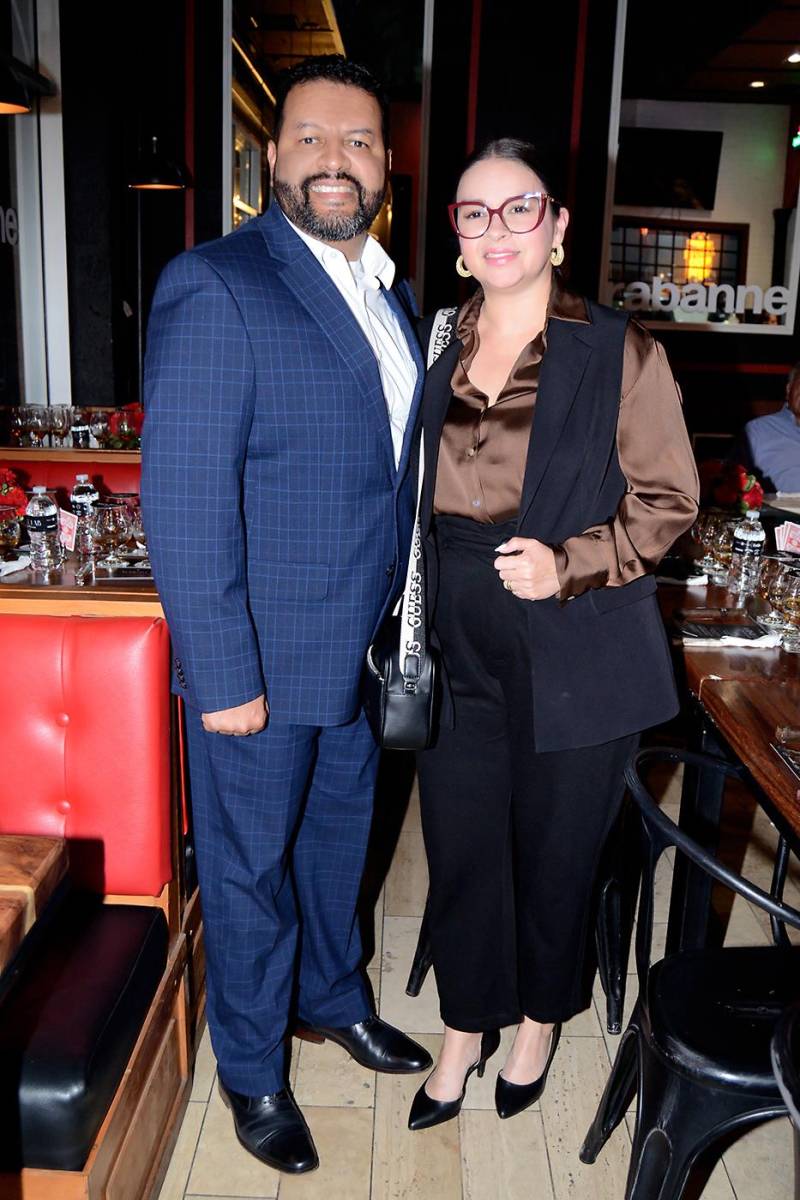 Milton Rivera y Deysi Ramos.