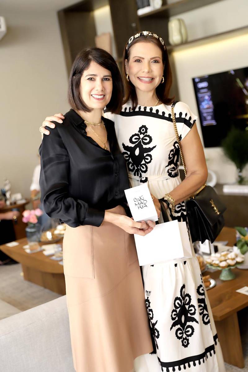 Dina Mena y Cecilia Berdet.