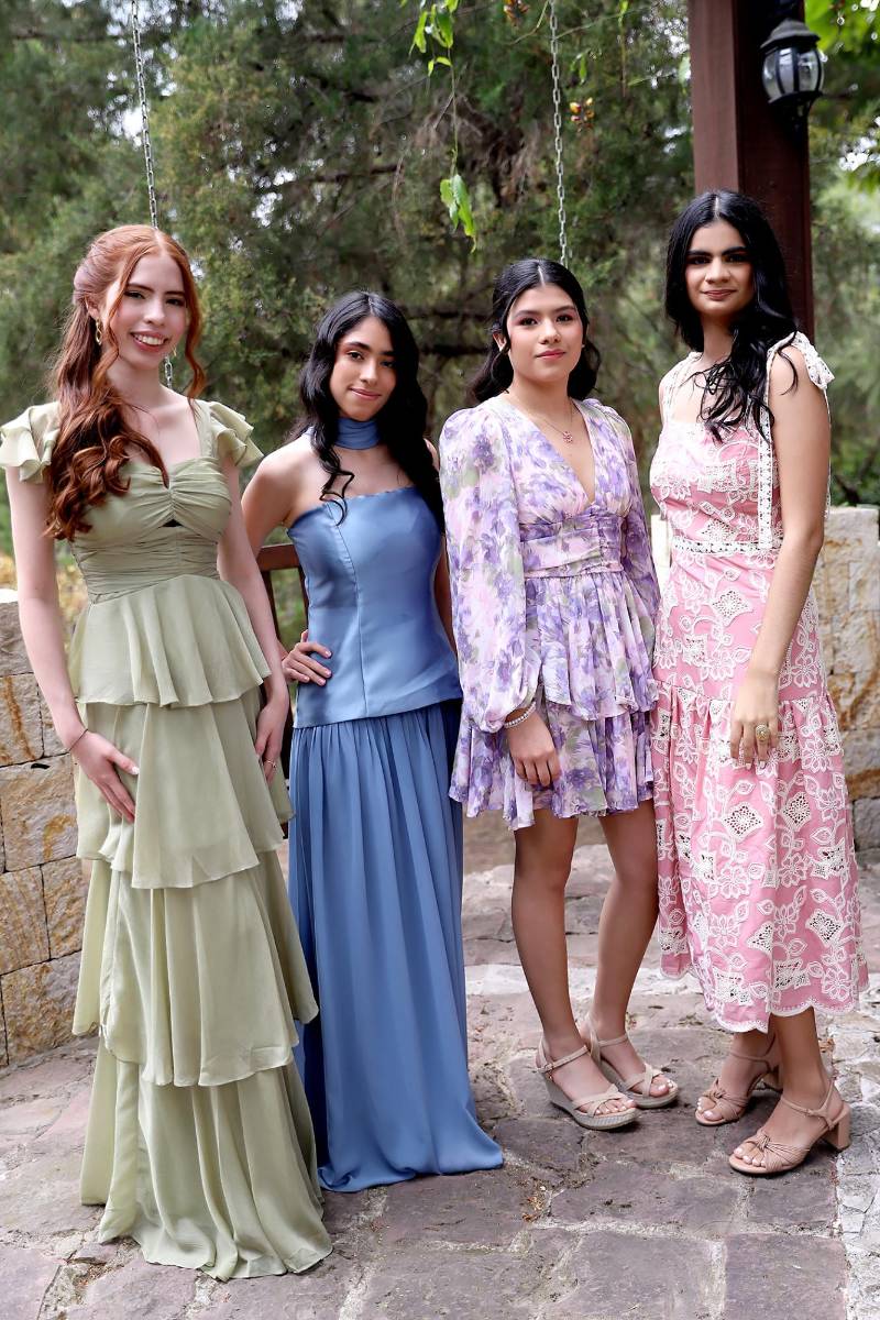 Mónica Díaz, Arianna Burgos, ⁠Italia Cruz y Antonella Asfura.