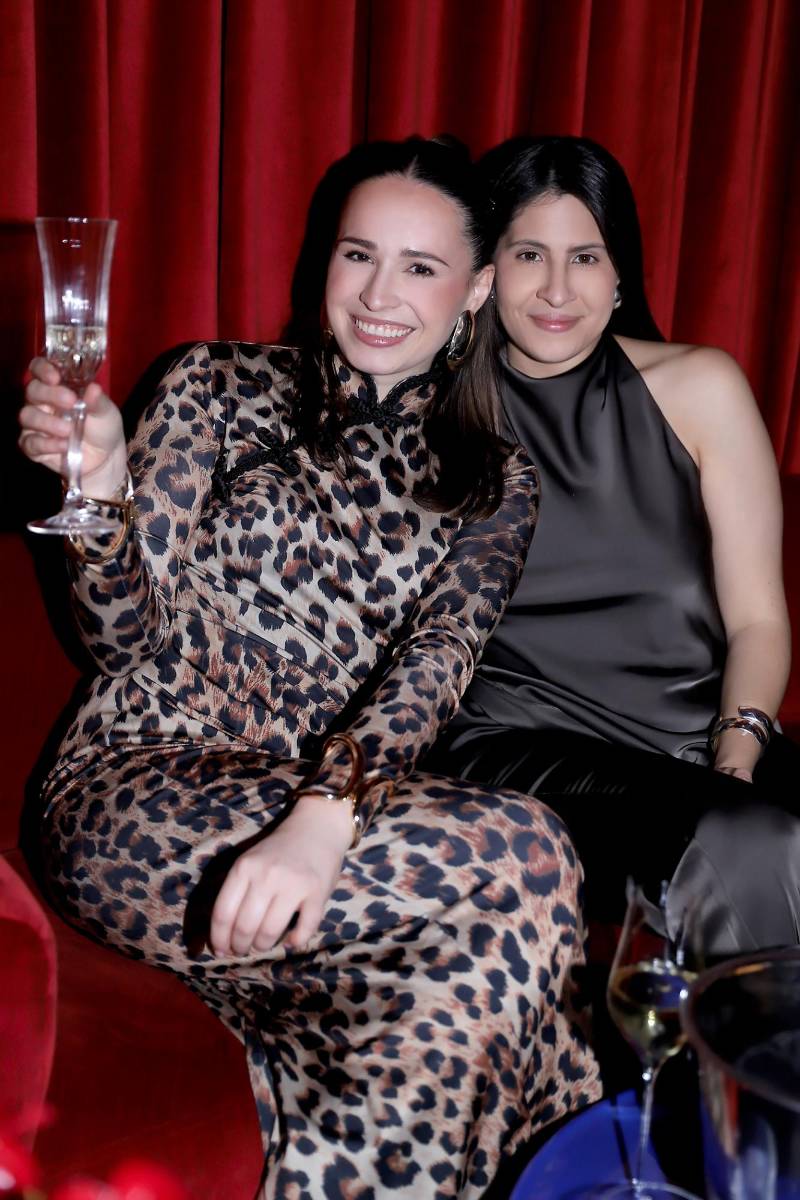 Al estilo de “Lady in red” Lisa Hilsaca celebró su cumpleaños