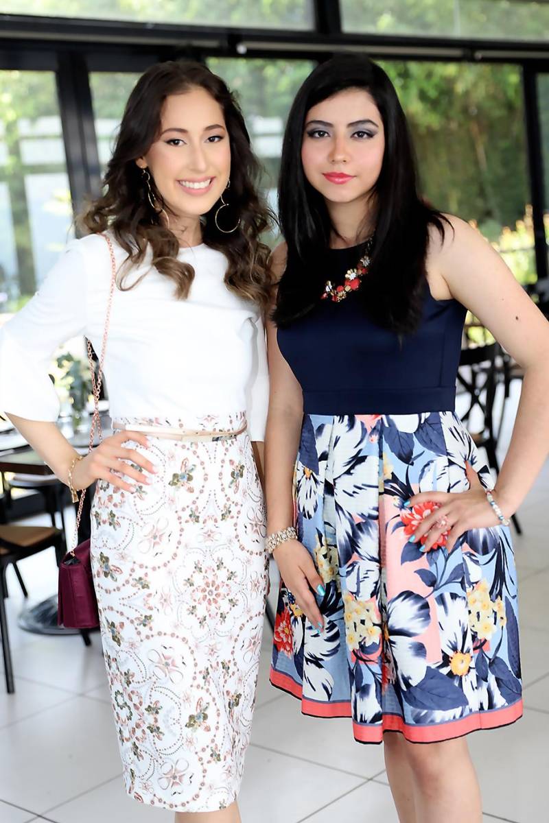 Katherine Medina y Valeria Moncada