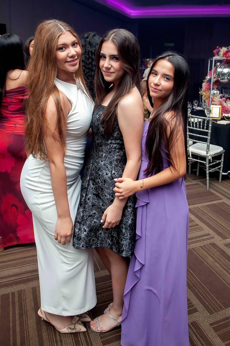 Los 15 años de Abigail Ayala