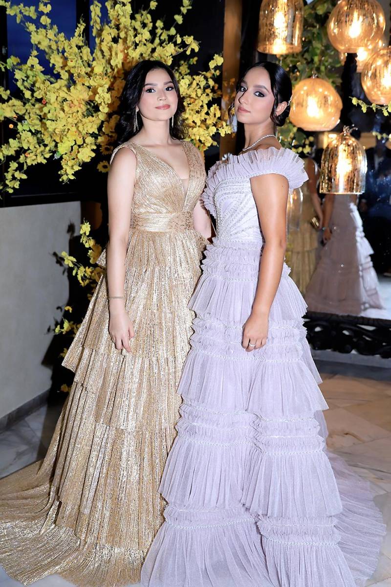Fiesta de la prom 2025 de DelCampo School