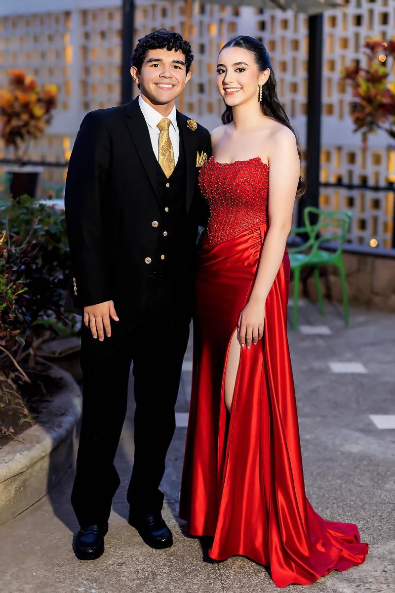 Fiesta de la prom 2026 de Antares y Aldebarán