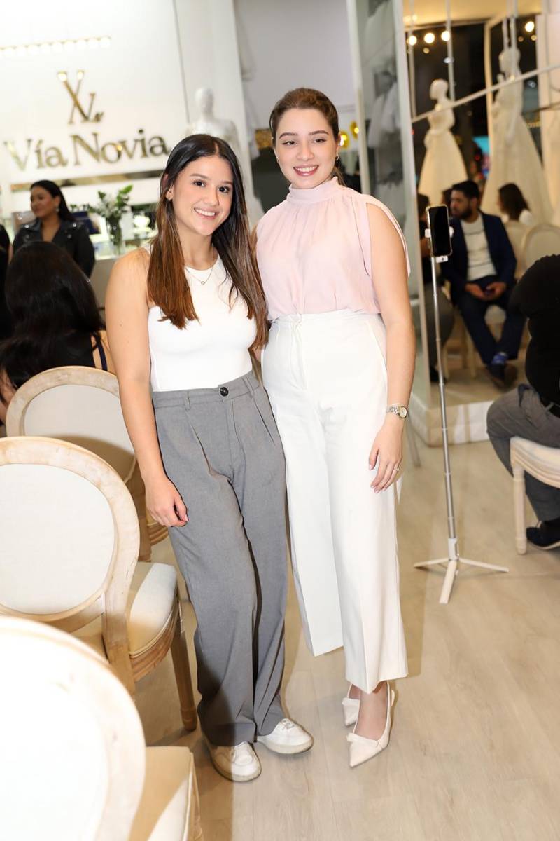Via Novia presenta en exclusiva la colección 2025 de Pronovias Barcelona