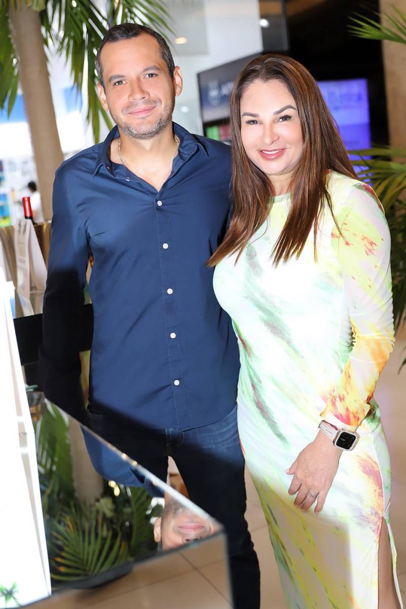José Ángel Ordoñez y Helena Álvarez.