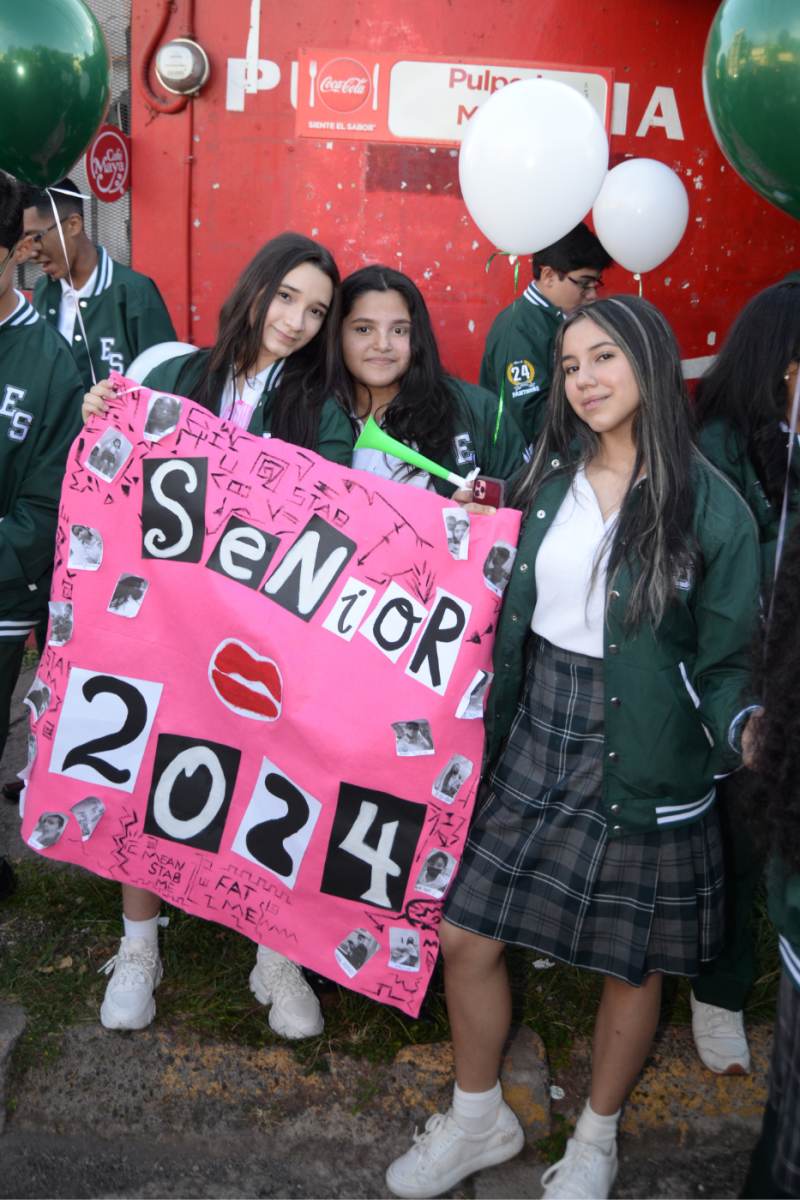 Isabella Cuéllar, Alejandra Obando y Ariana Alonzo.