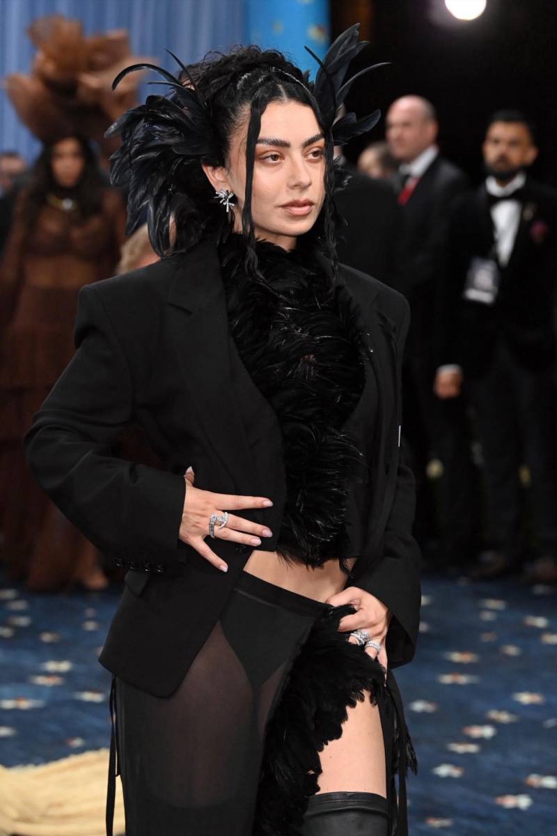 Charli XCX.