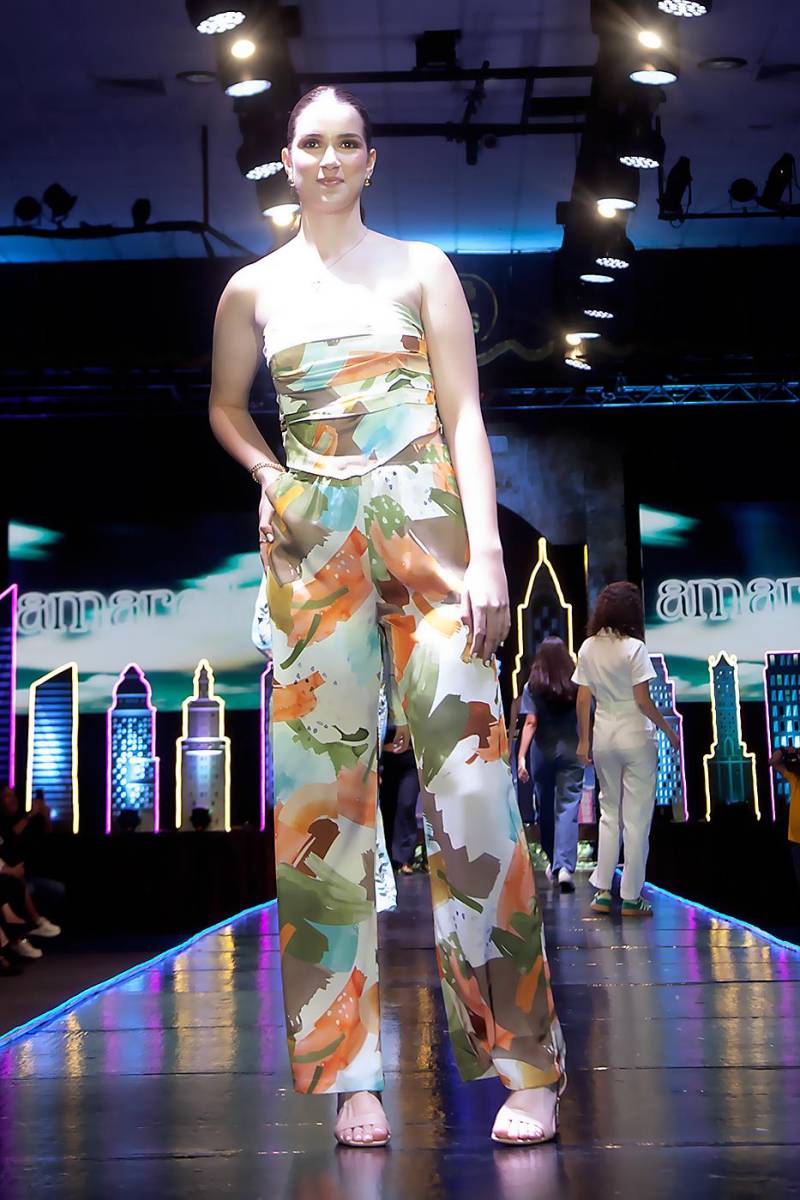 Fashion Show de la EIS 2024