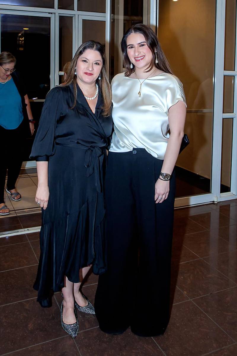 Sandy Rosenthal con su hija Sandy.