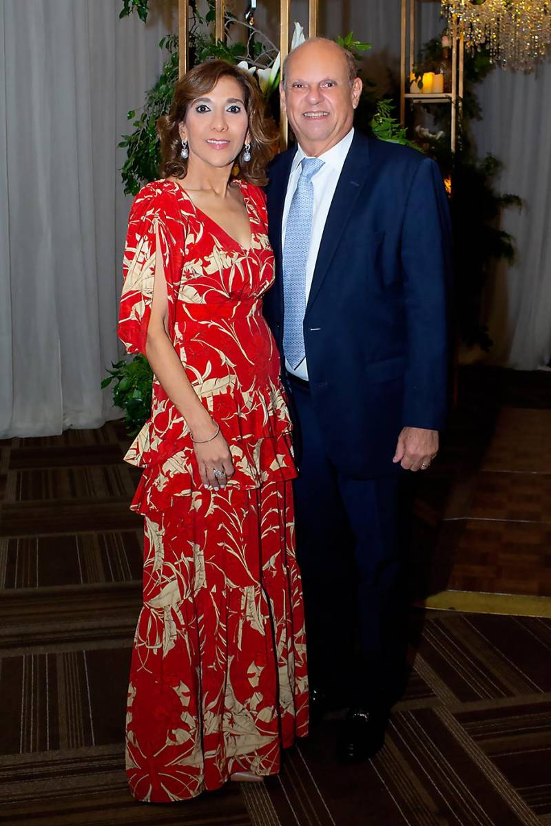 La boda religiosa de Francisco Mata y Fabiola Larach