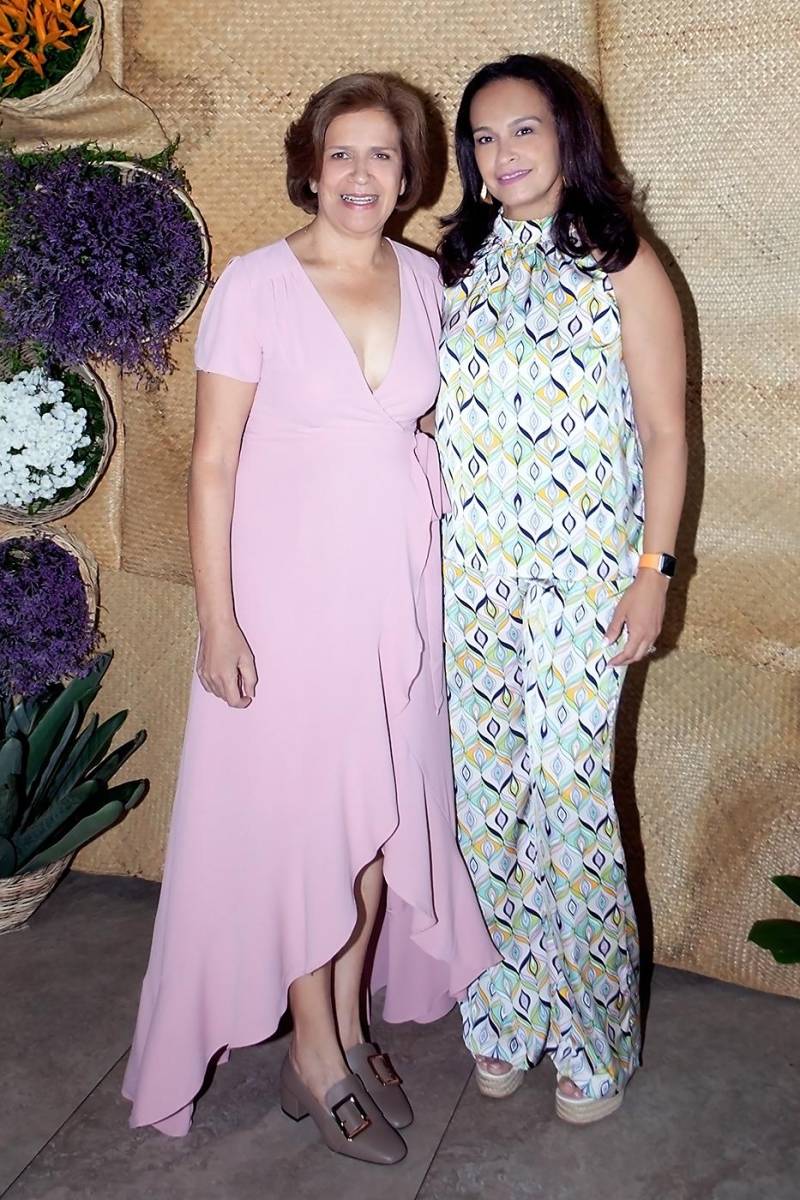 Jessica Bueso y Patricia Salinas.