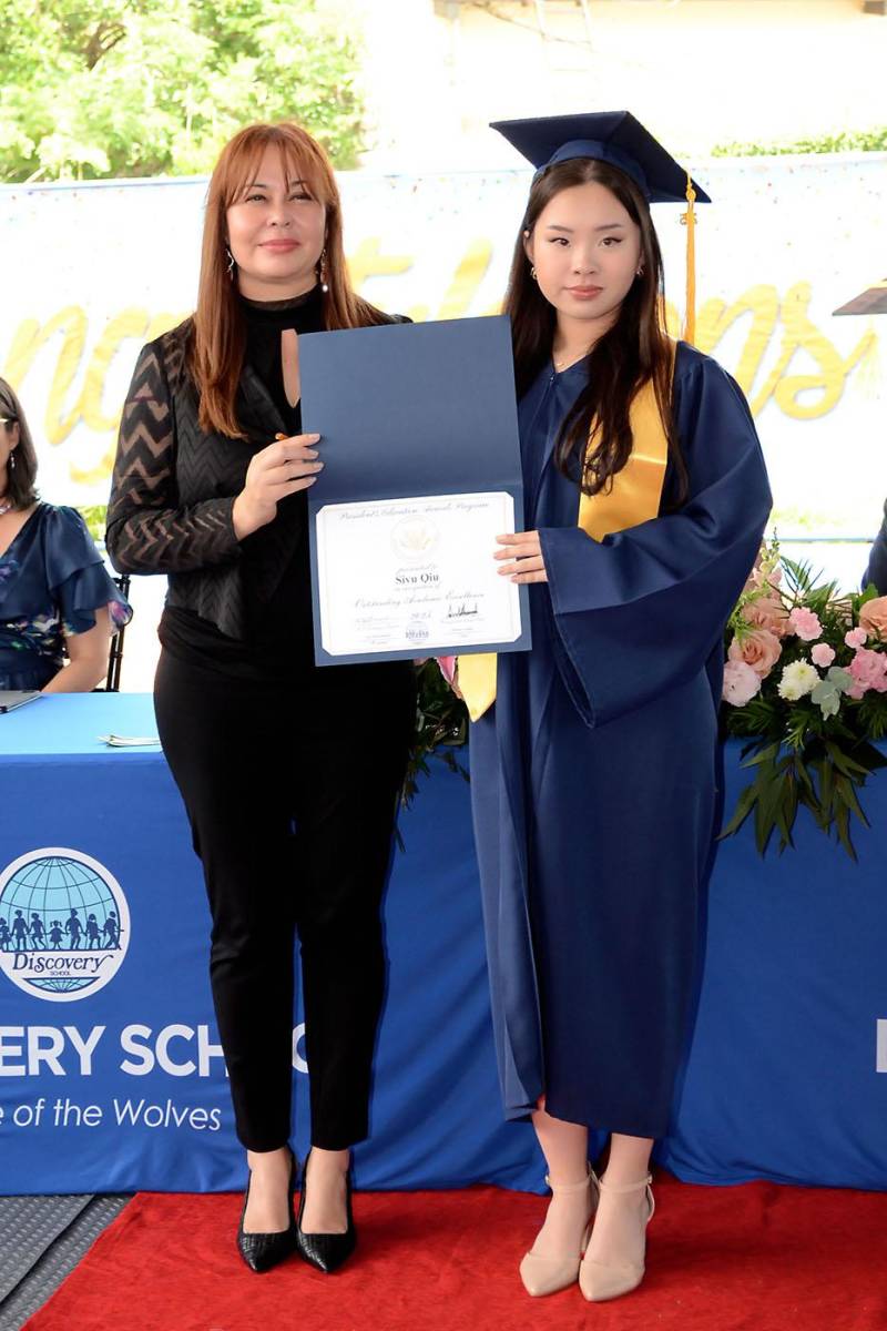 Isabella Qiu.