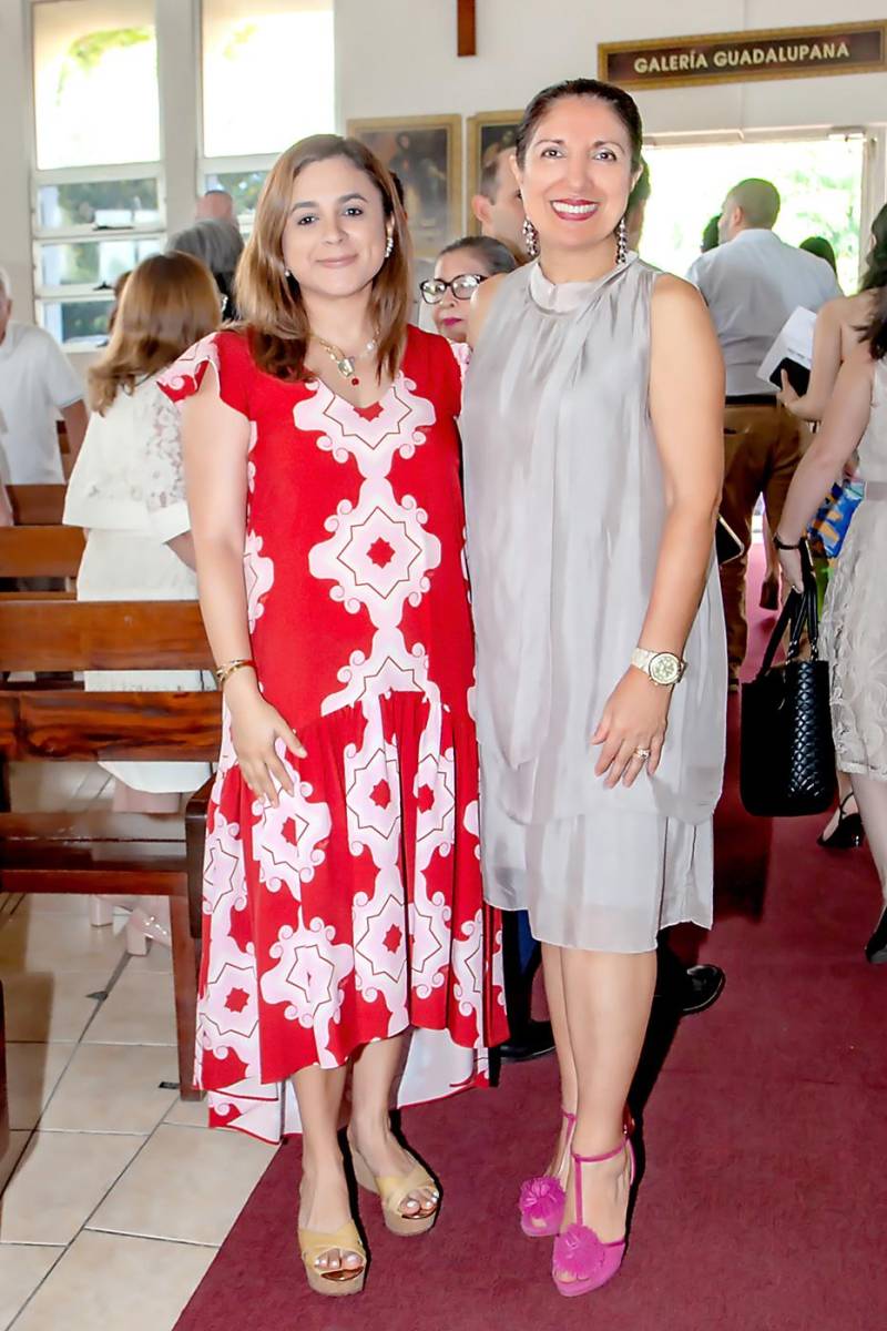 Karla Fúnez y Mavis Bueso.