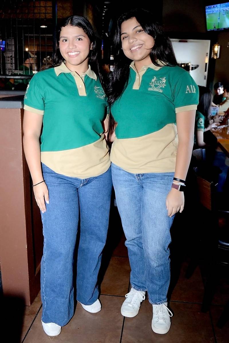 María José Sierra y Camila Regalado.