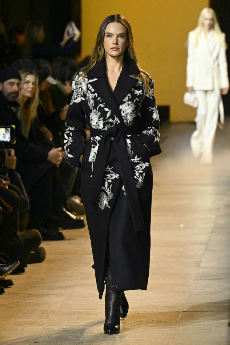 Elie Saab Otoño Invierno 2024-2025