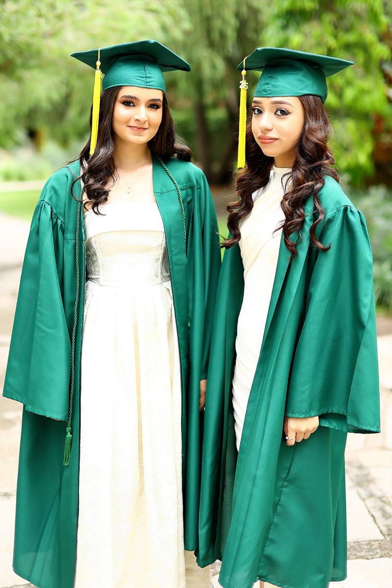 Laura Ortega y Mía Godoy