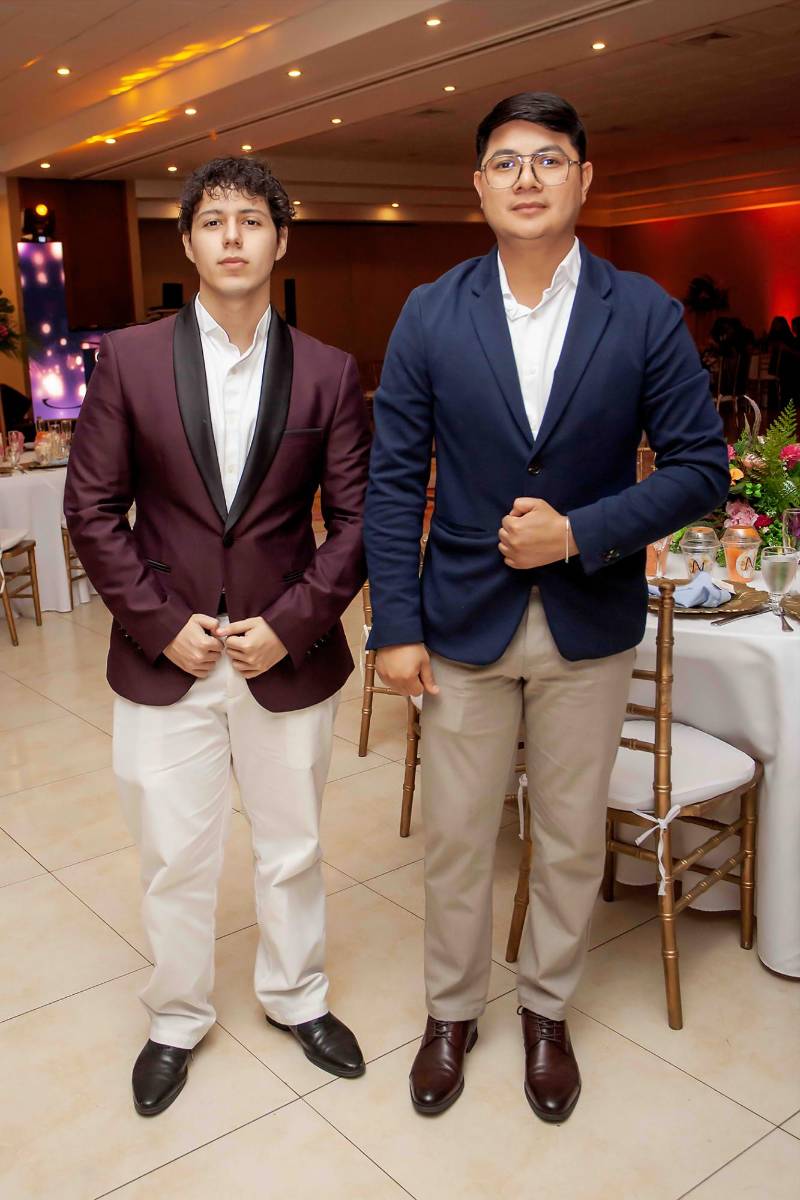 Anthony Membreño y Sair Rivera