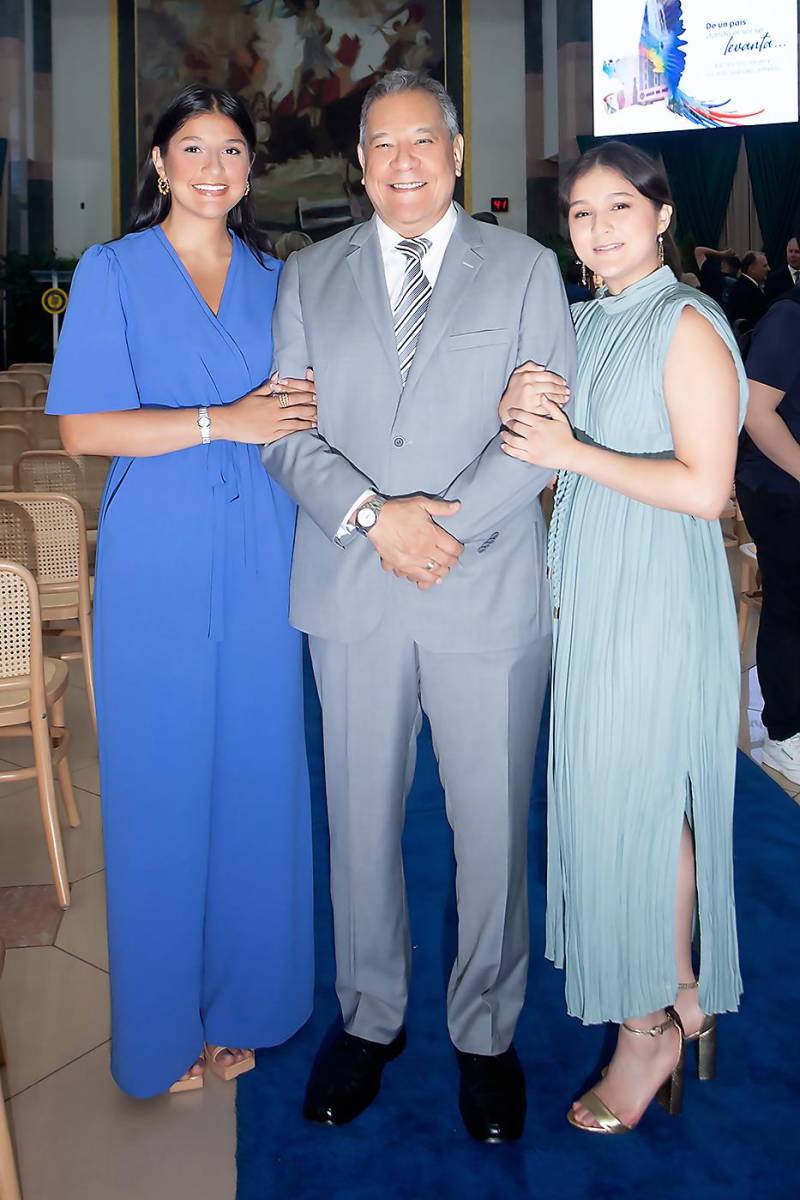 Banpaís reconoce a Emín Abufele