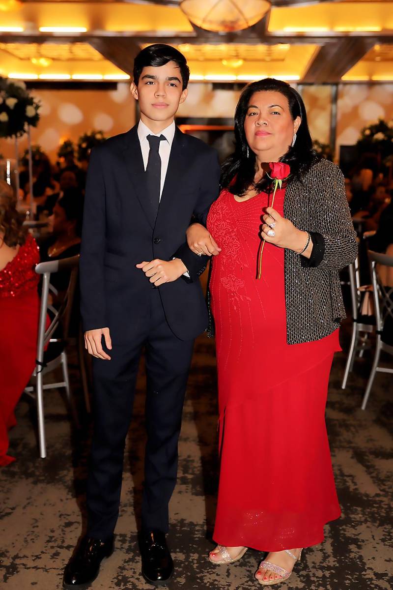 Anderson Pantoja y Elsa Elvir.