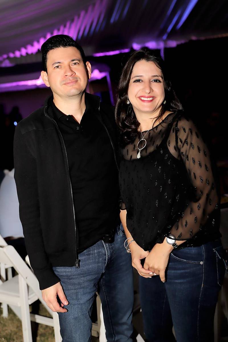 Raúl Sandoval y Frances Vásquez
