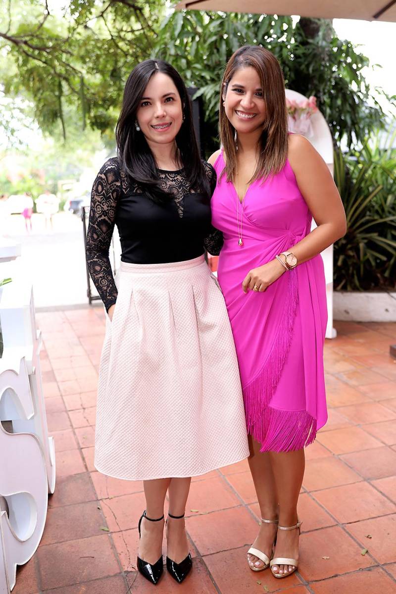 Gracia María Aguilar y Ginna Miller.