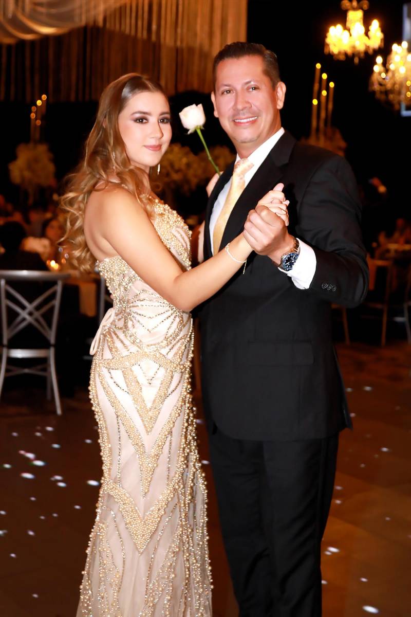 Valeria Díaz y su padre Diego Díaz. 