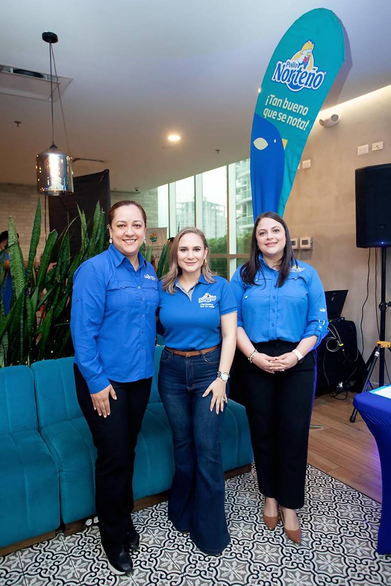 Catalina Noriega, gerente de comunicaciones Cargill Proteína Latinoamérica, Melany Galeano, Líder de la marca Pollo Norteño, e Iveth Padilla, jefe de trademarketing Cargill Honduras.