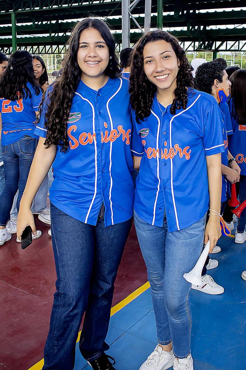 Entrada triunfal de los Seniors de la Estancia School 2023