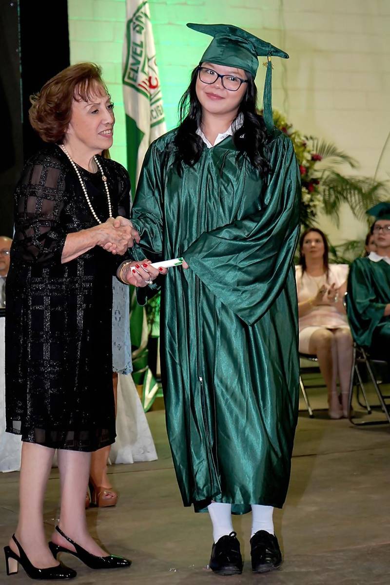 Graduación de los seniors 2024 de Elvel School