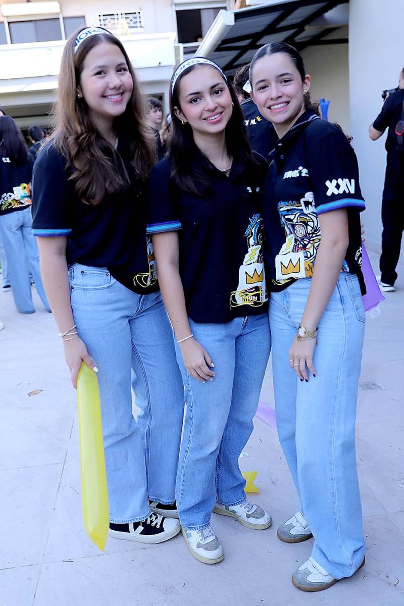 Gianna Lagunes, Sofía Reyes y Valentina Mendoza.