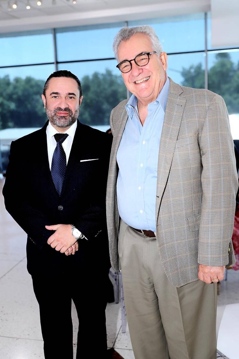 Manuel Dávila y Mario Agüero.