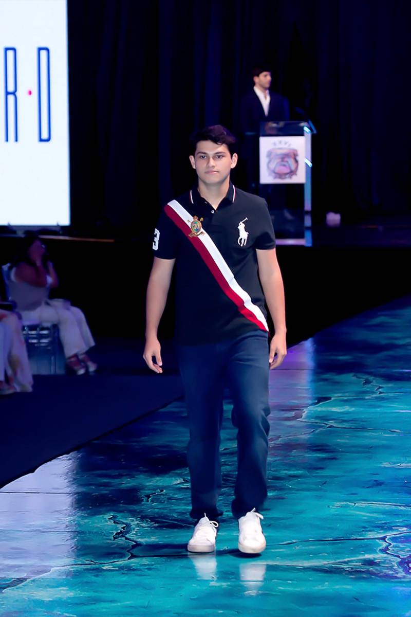 Senior Fashion Show 2026 de la Escuela Internacional Sampedrana, parte 2
