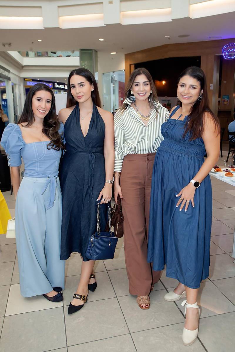 Danaee Collins, Marcela Pineda, Almudena Larach y Andrea de Hernández.