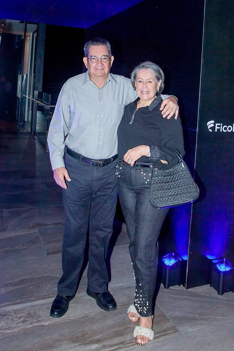 Samuel y Lía Bográn.
