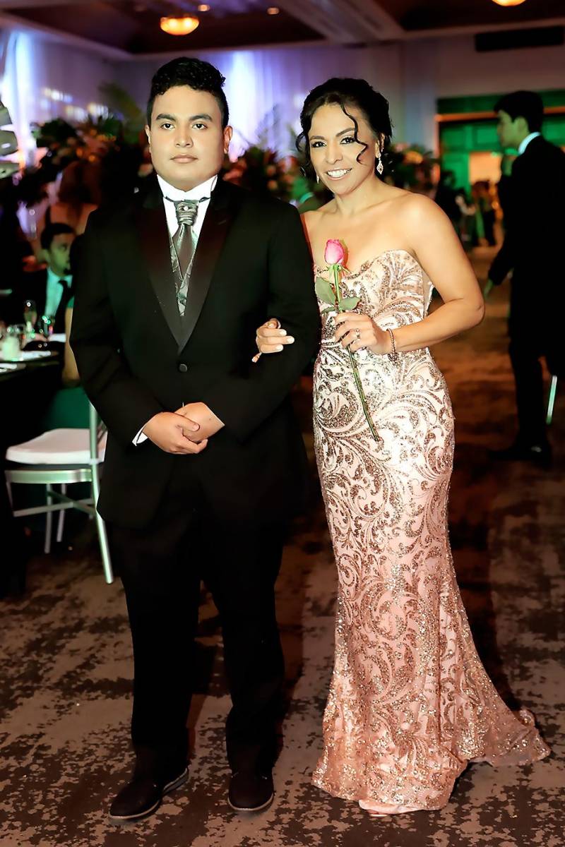Rodrigo Rivas y Tania Posadas
