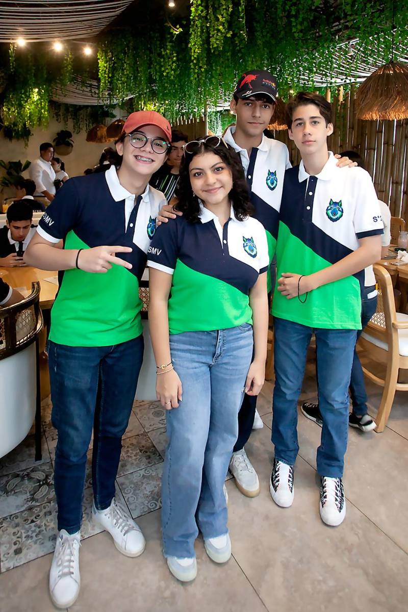 Eduardo Sikaffy, Mariana Larios, Alejandro Cueva y Saeed Rivera