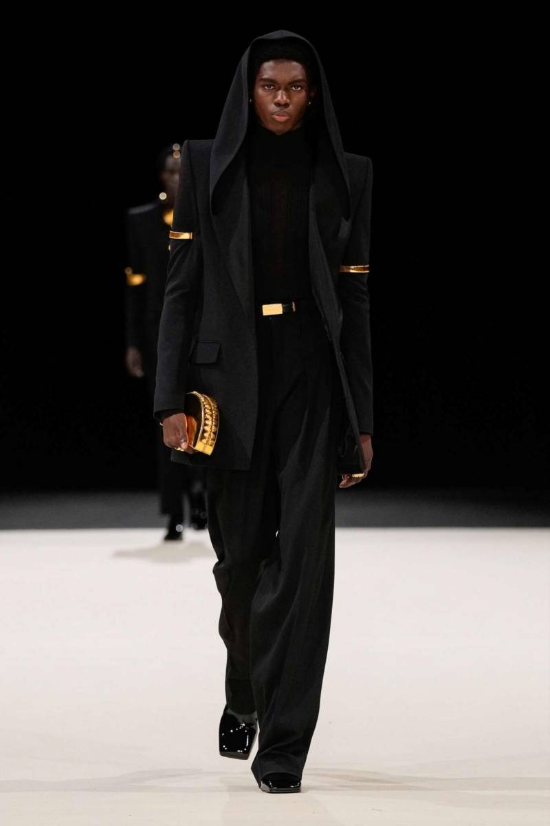 Su director artístico Olivier Rousteing rindió homenaje a la cultura africana, a través de su colección para otoño-invierno 2024/25