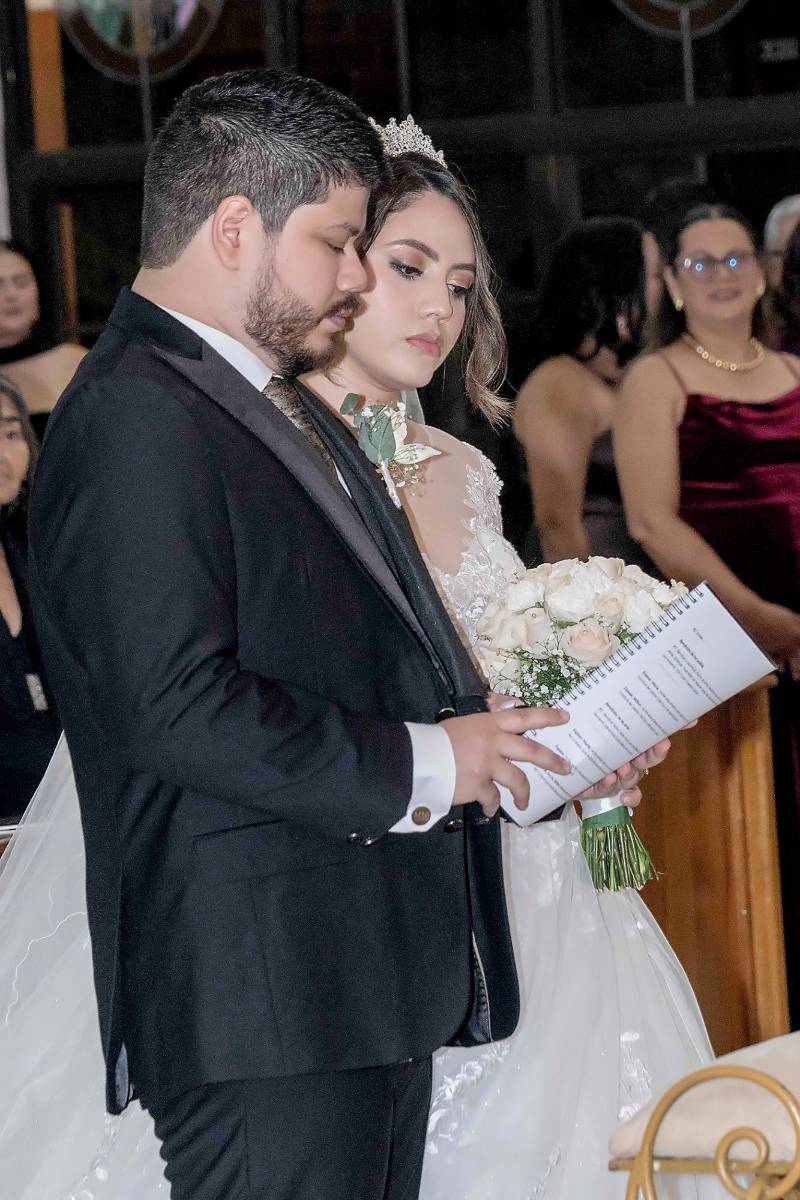 Asi fue la boda de Miltón Barrieri y Raquel Manzanares