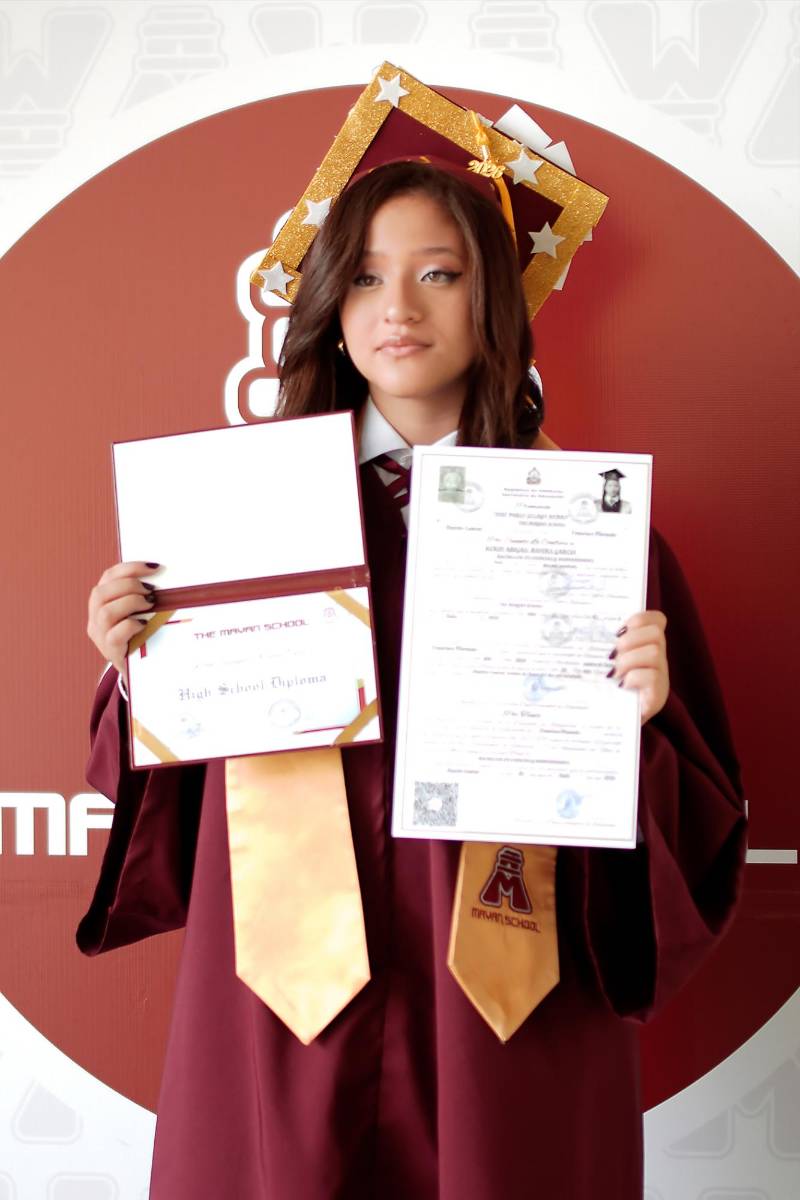 Graduación de los seniors 2026 de Mayan School