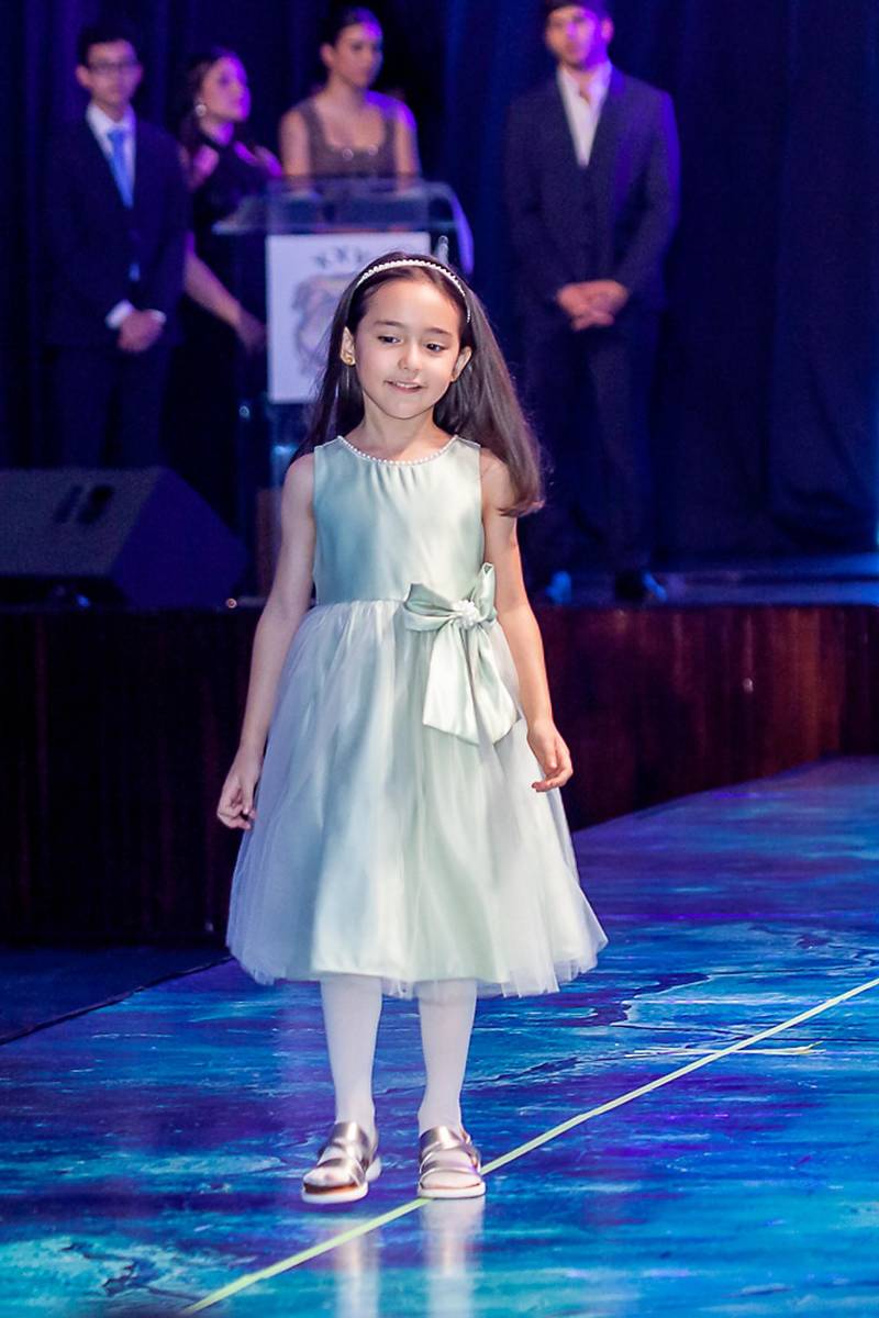 Senior Fashion Show 2026 de la Escuela Internacional Sampedrana, parte 3