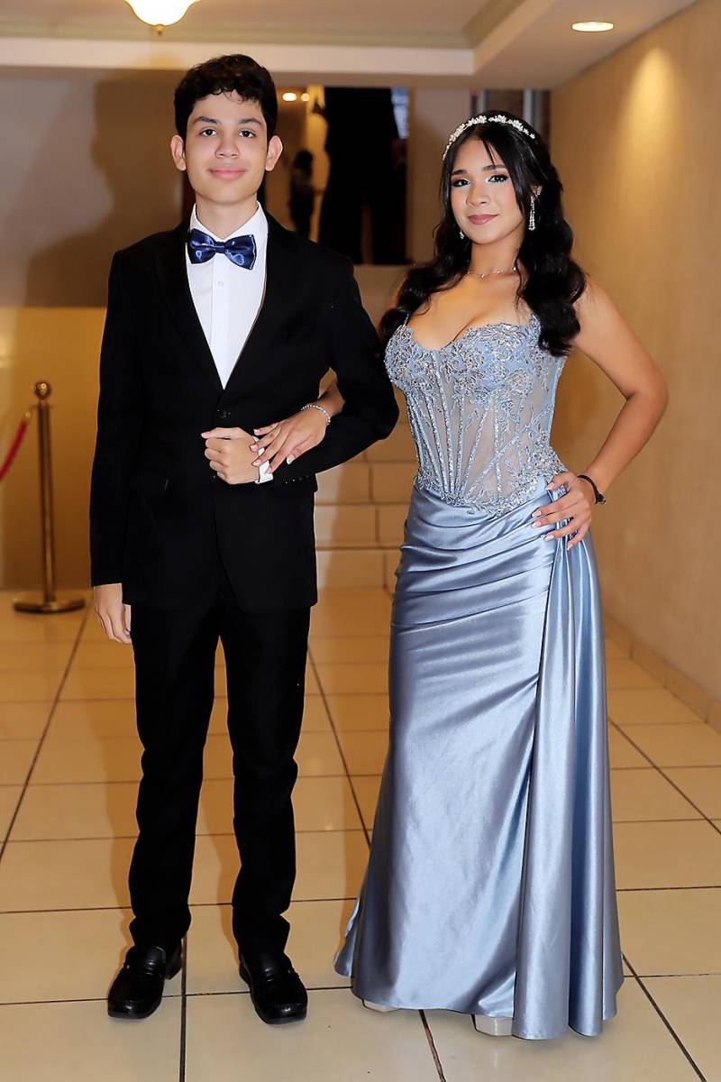 Fiesta de la prom 2024 de Mayan School
