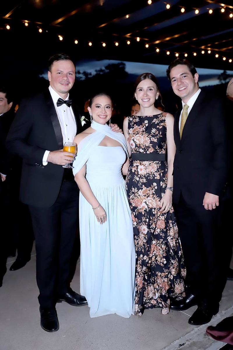 La boda de Iván Wolozny y Jacqueline Bográn