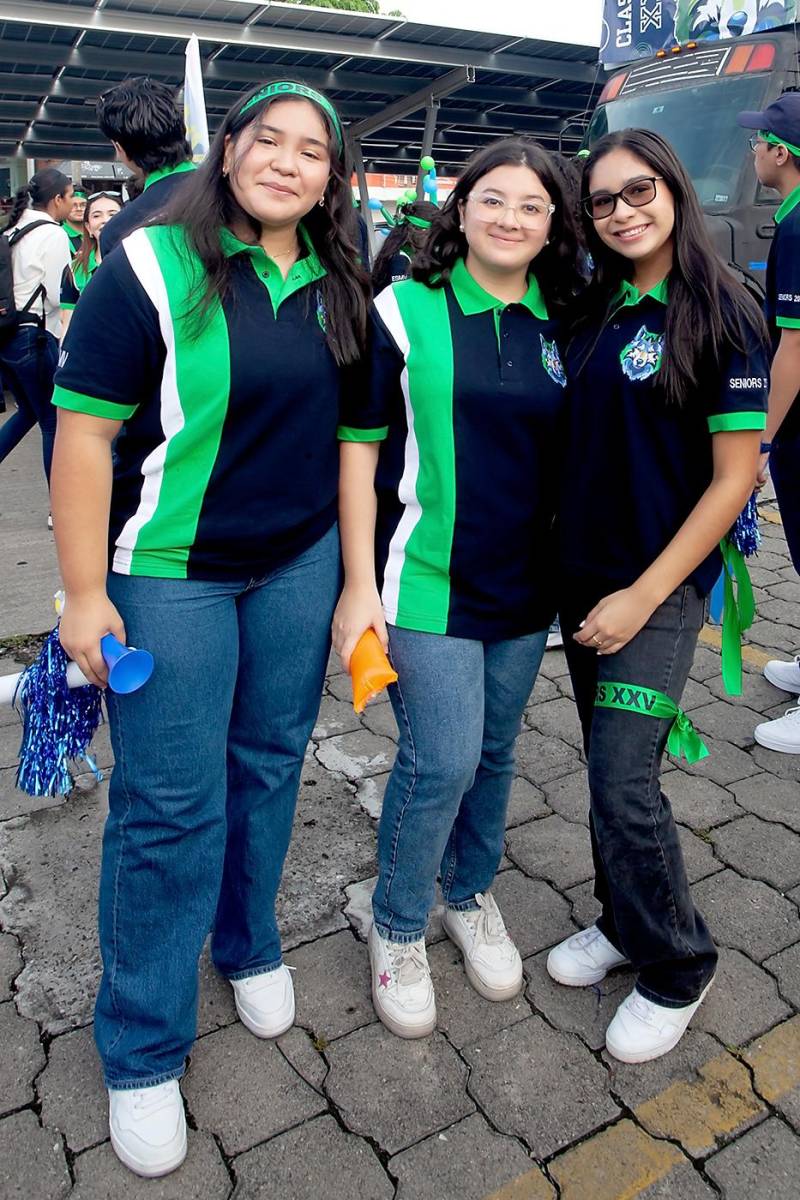 Alejandra Cálix, Natalia Aguilar y Sara Flores.