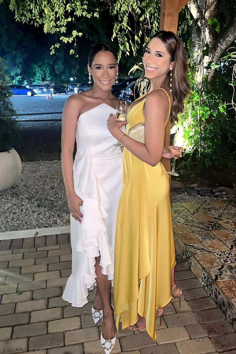Paulina González y Ana Sabillón. 