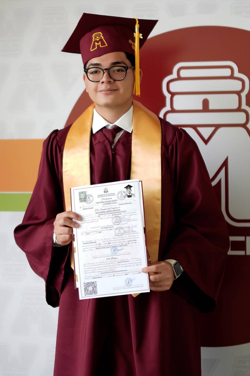 Graduación de los seniors 2026 de Mayan School