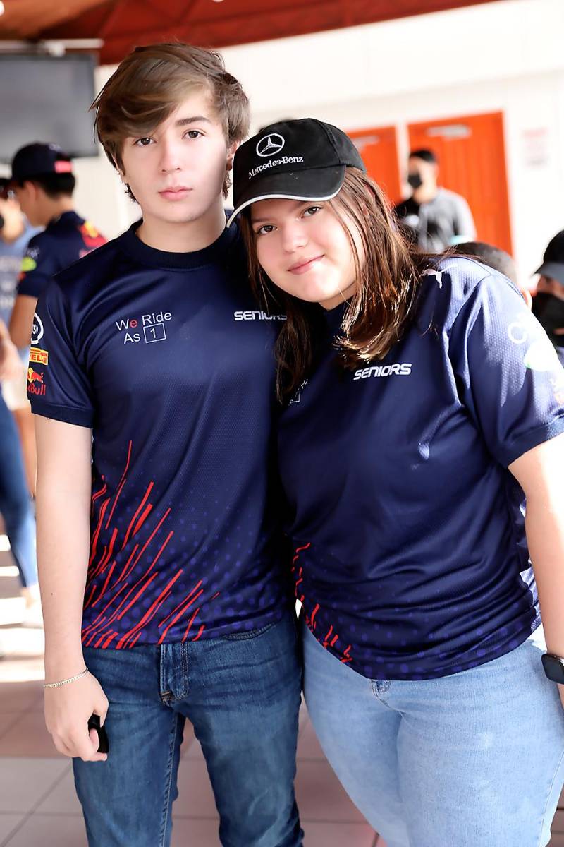 Carlos Urrutia y Dominique Montalván