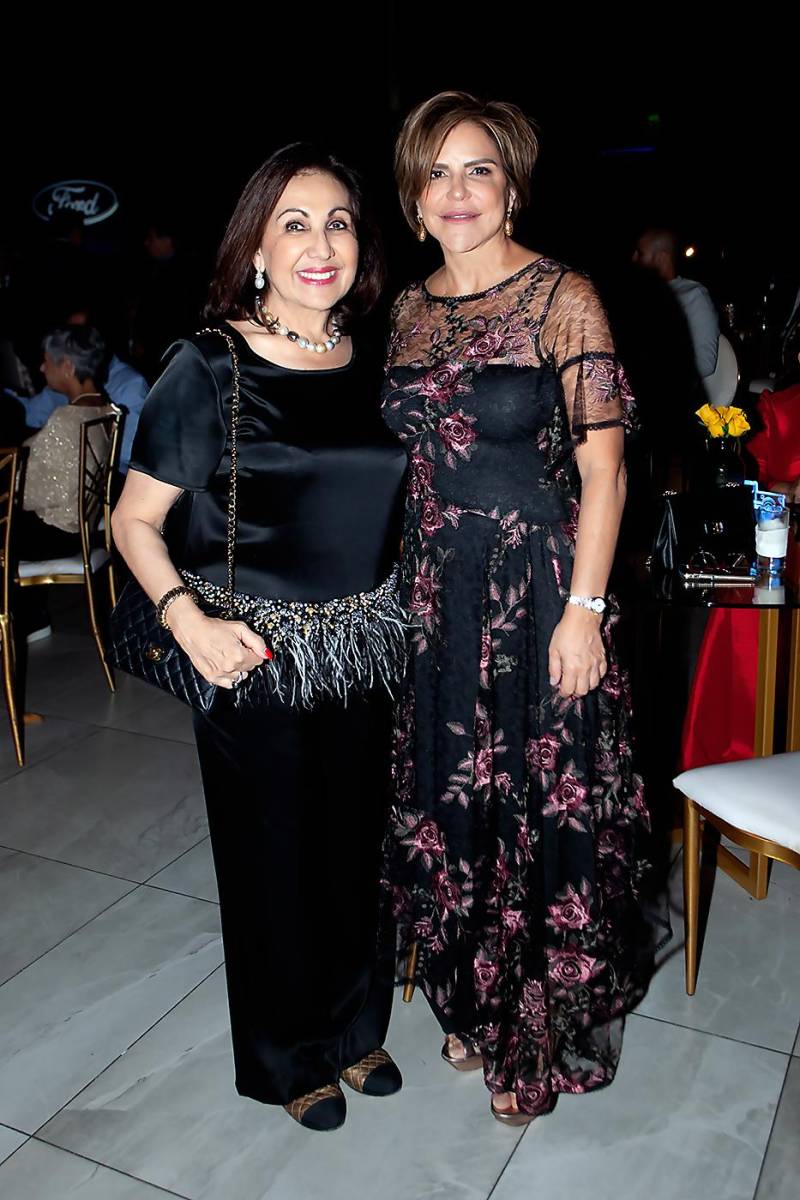 Los invitados a la gala por los 100 años de Grupo Flores